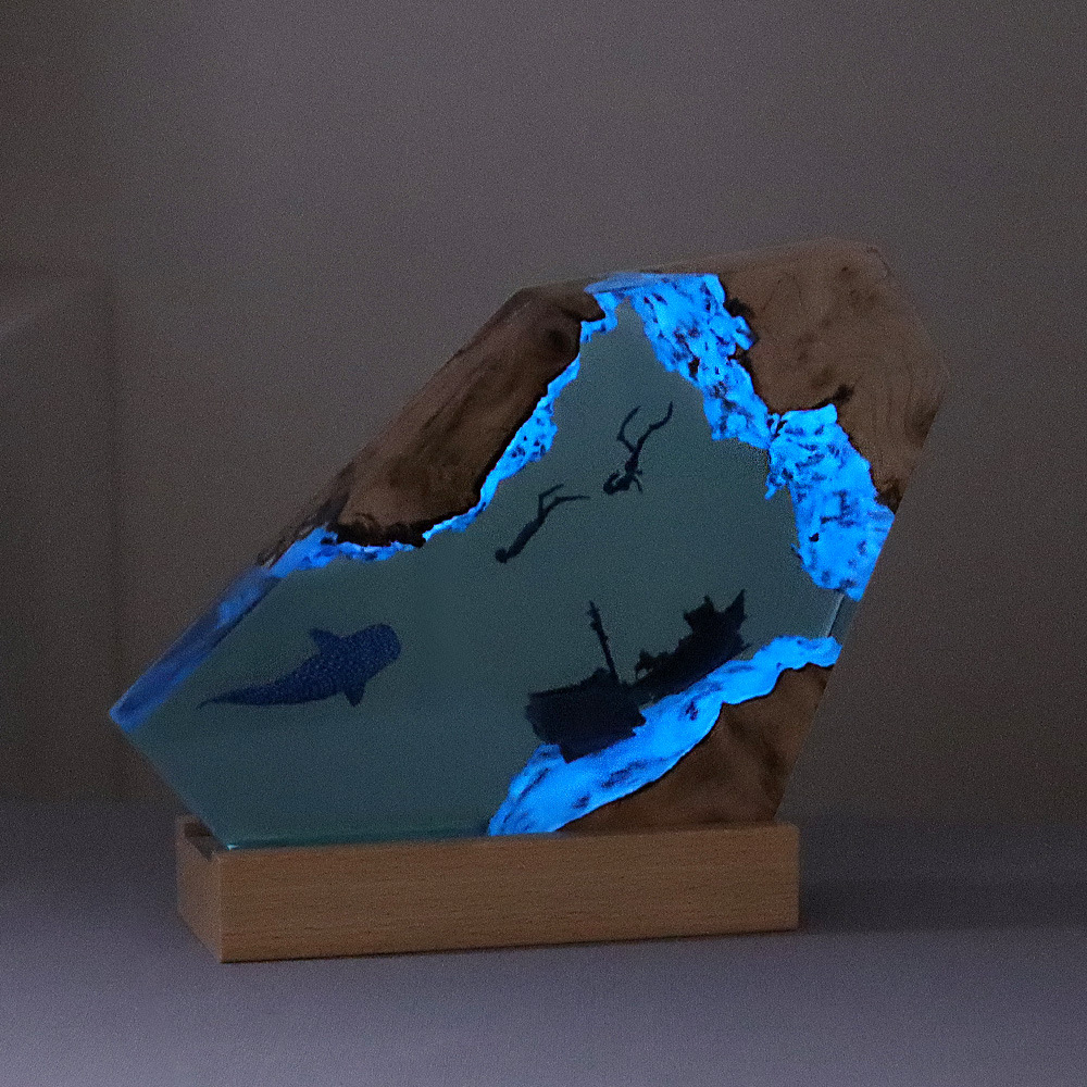 エポキシ樹脂製の発光卓上ランプ,常夜灯,アートクラフト,クリ - Light Art And Craft のレビューと価格